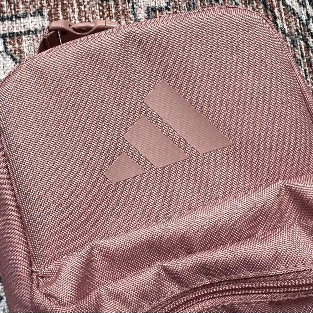adidas santiago lunch